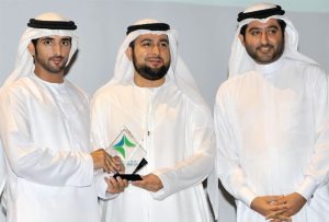 Shaikh Hamdan honours medical institutions
