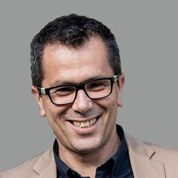 Dr. Emmanouil Papakostas