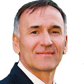 Dr. Zoran Lekic Dr. Zoran Lekic
