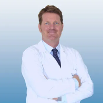 Dr. Chris Reuter Dr. Chris Reuter